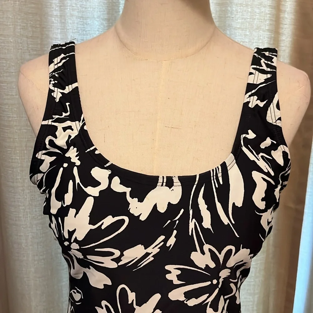 Hurley One Piece Swimsuit Ink Fresco Floral Black and White Womens Medium